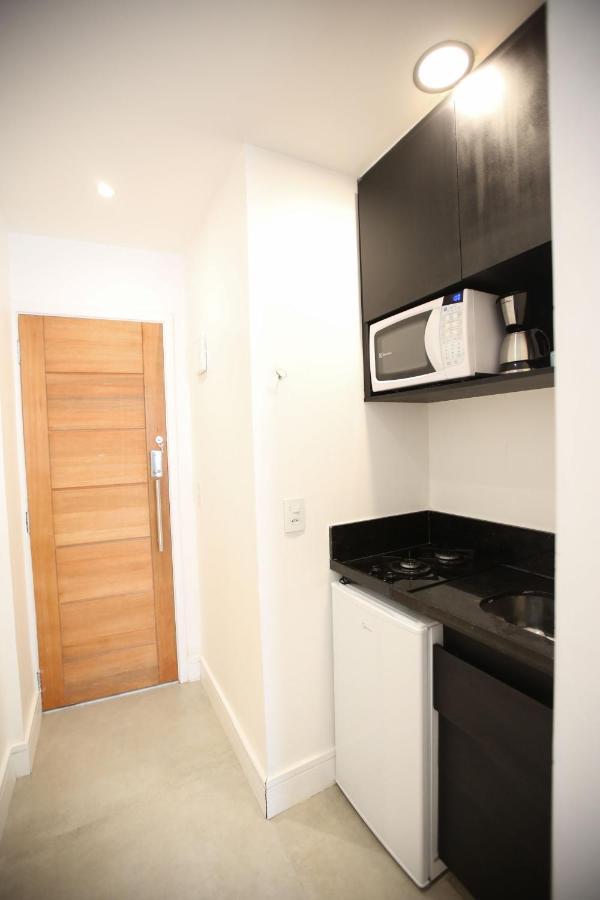Unhotel - Aluguel De Temporada Avenida Atlantica, Posto 6 - Praia De Copacabana ريو دي جانيرو المظهر الخارجي الصورة