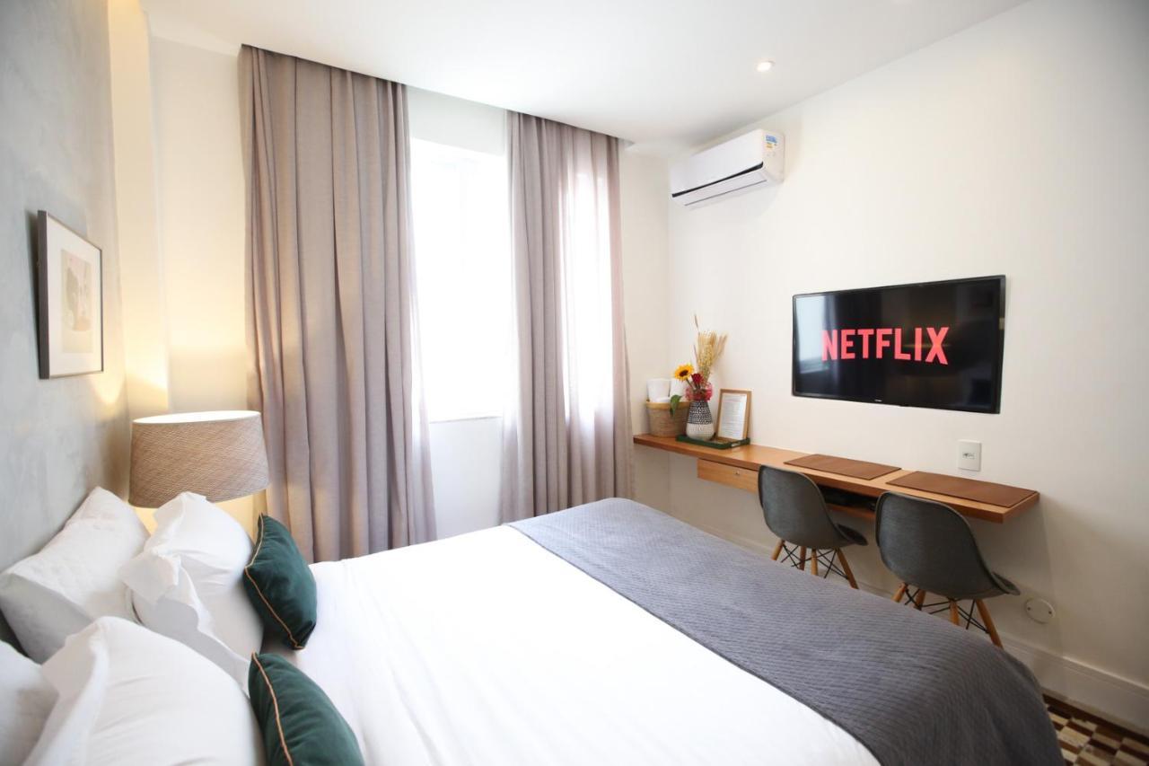 Unhotel - Aluguel De Temporada Avenida Atlantica, Posto 6 - Praia De Copacabana ريو دي جانيرو المظهر الخارجي الصورة